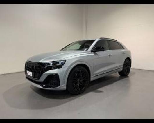 usato AUDI Q8