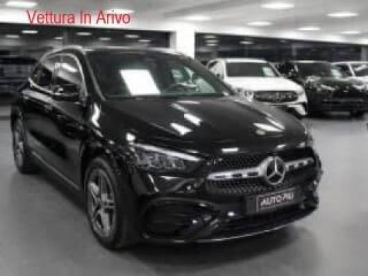 Km 0 MERCEDES GLA 200