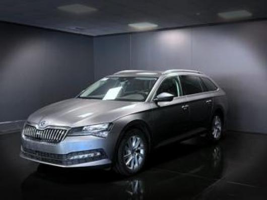 usato SKODA Superb