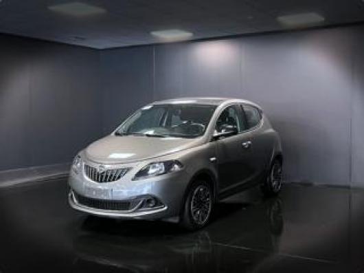 usato LANCIA Ypsilon