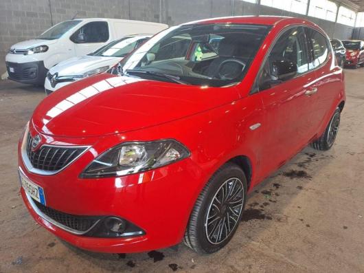 usato LANCIA Ypsilon