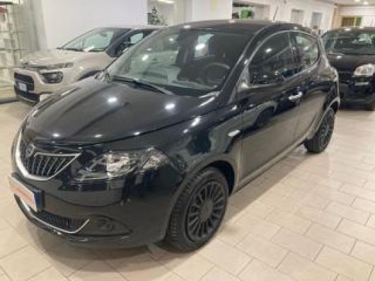 usato LANCIA Ypsilon