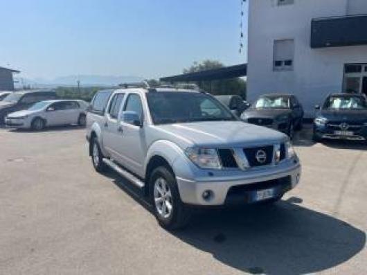 usato NISSAN Navara