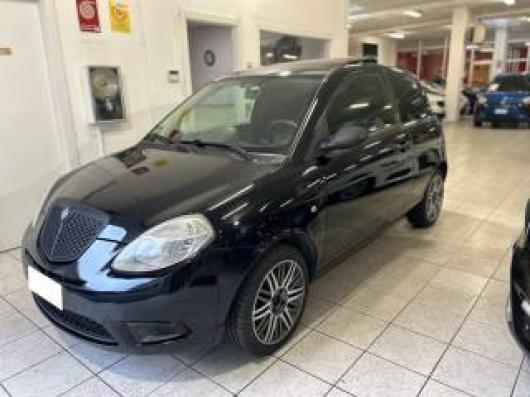 usato LANCIA Ypsilon