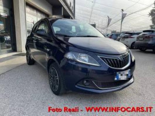 usato LANCIA Ypsilon