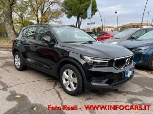 usato VOLVO XC40