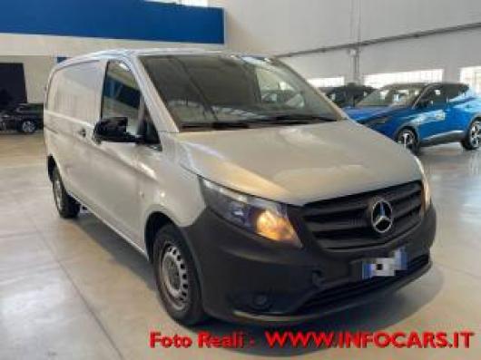 usato MERCEDES Vito