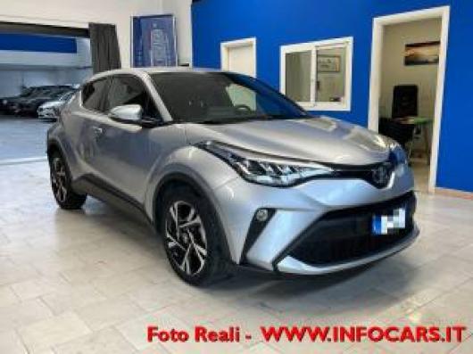 usato TOYOTA C HR