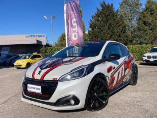 usato PEUGEOT 208