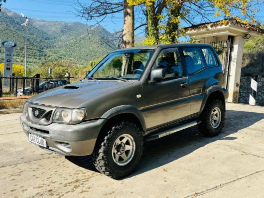 usato NISSAN Terrano II