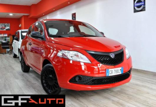 usato LANCIA Ypsilon