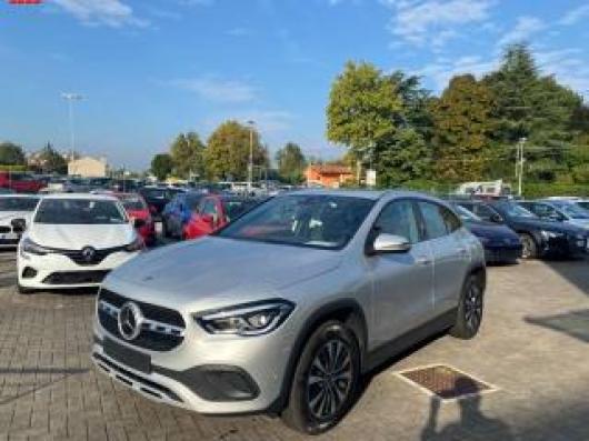 usato MERCEDES GLA 200