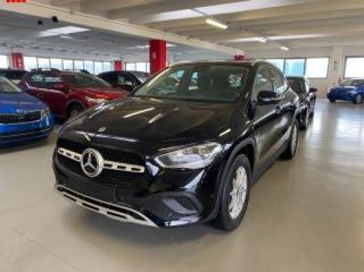 usato MERCEDES GLA 200