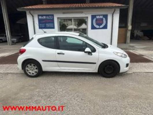 usato PEUGEOT 207