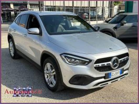 usato MERCEDES GLA 200