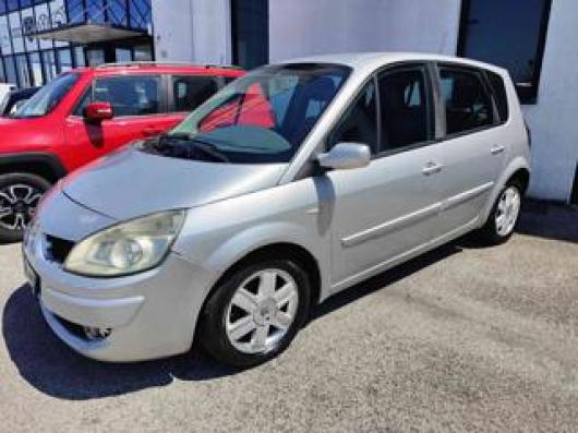 usato RENAULT Scenic