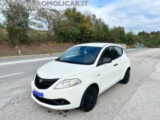 usato LANCIA Ypsilon