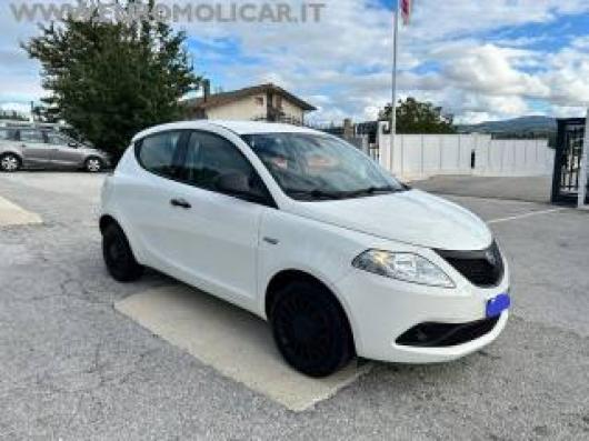 usato LANCIA Ypsilon