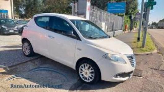 usato LANCIA Ypsilon