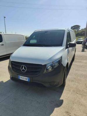 usato MERCEDES Vito