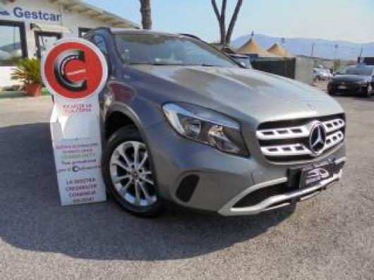 usato MERCEDES GLA 200