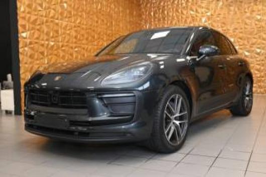 nuovo PORSCHE Macan