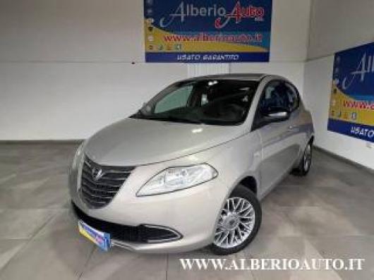 usato LANCIA Ypsilon