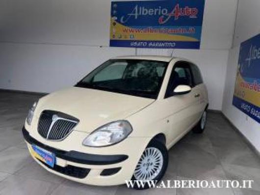 usato LANCIA Ypsilon