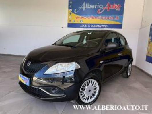 usato LANCIA Ypsilon