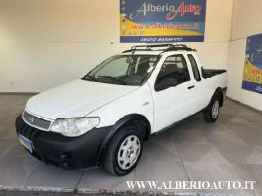usato FIAT Strada