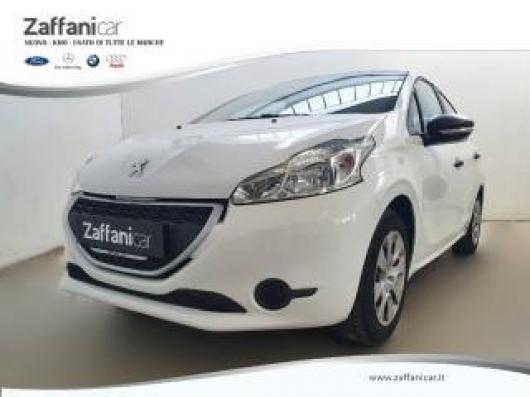 usato PEUGEOT 208