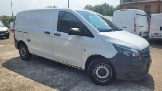 usato MERCEDES Vito