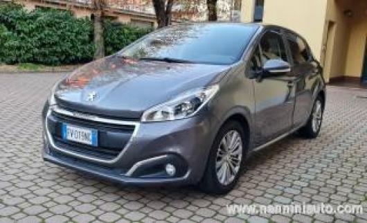 usato PEUGEOT 208