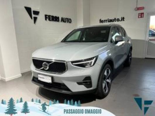 usato VOLVO XC40