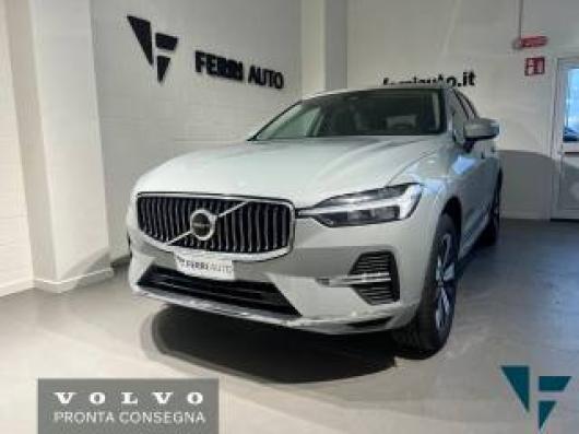 nuovo VOLVO XC60