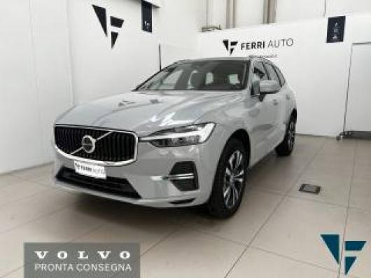 nuovo VOLVO XC60