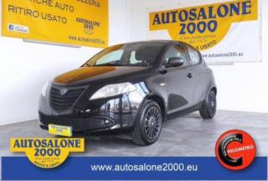 usato LANCIA Ypsilon