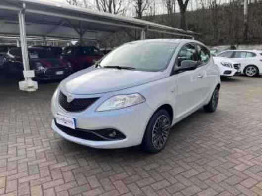 usato LANCIA Ypsilon