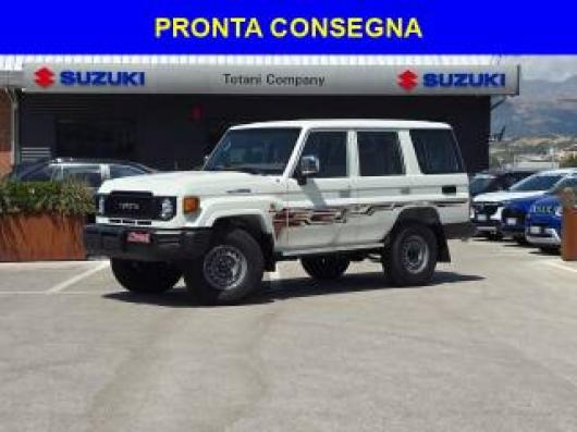 nuovo TOYOTA Land Cruiser