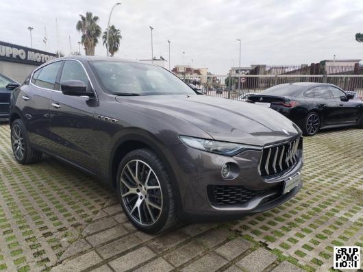 usato MASERATI Levante