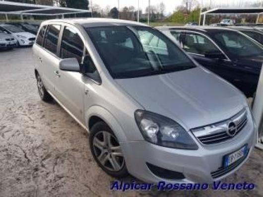 usato OPEL Zafira