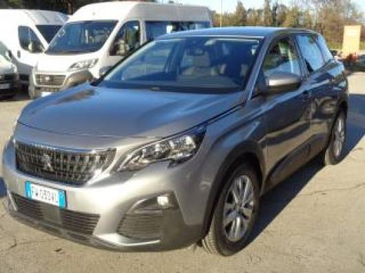 usato PEUGEOT 3008