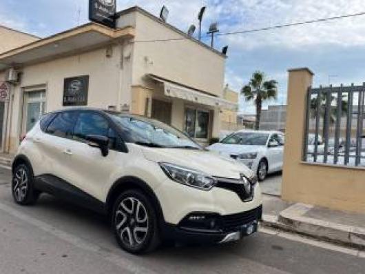 usato RENAULT Captur