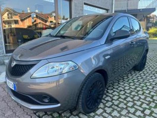 usato LANCIA Ypsilon