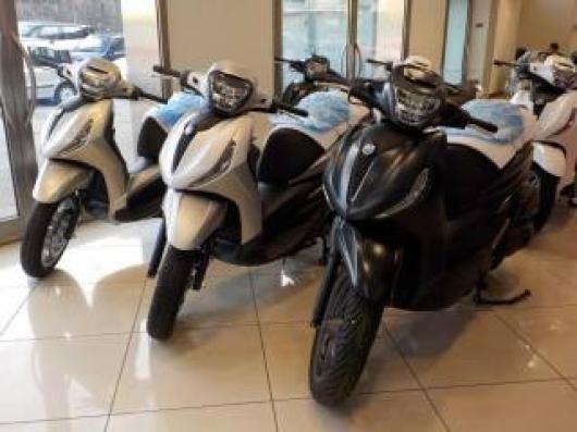 nuovo PIAGGIO Beverly 400 i e 