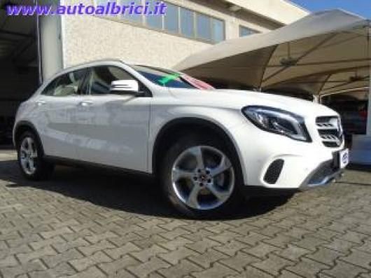 usato MERCEDES GLA 180