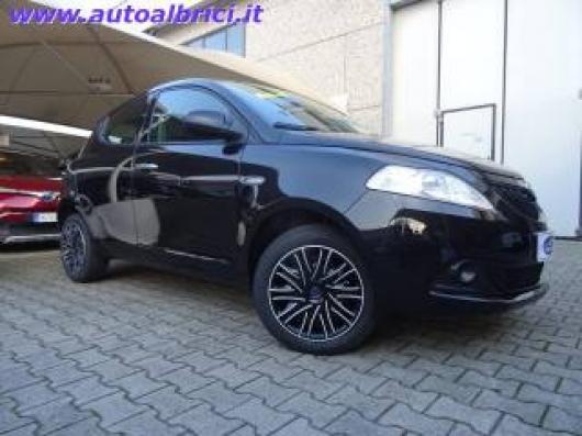 Km 0 LANCIA Ypsilon