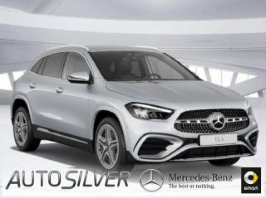 nuovo MERCEDES GLA 200