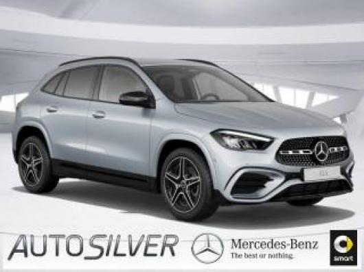 nuovo MERCEDES GLA 200