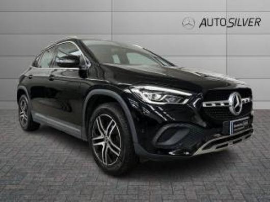 usato MERCEDES GLA 200